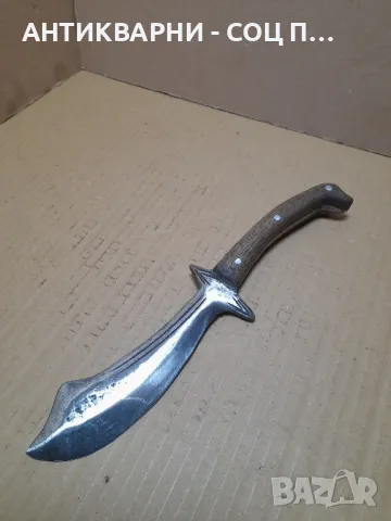 Стар Ръчно Изработен Нож От Ресьорна Стомана.