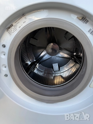 Малка пералня Зануси 4 кг , снимка 9 - Перални - 52378380