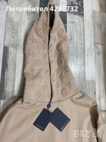 Оригинален суичър на Louis Vuitton чисто нов с етикет , снимка 3 - Суичъри - 51639790