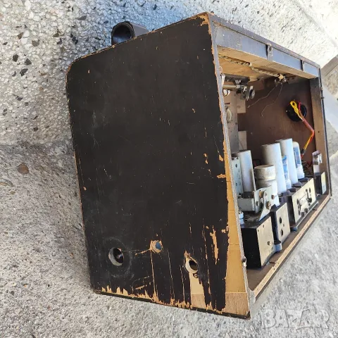 Лампов радиоприемник Philips 845 за реставрация/части, снимка 7 - Антикварни и старинни предмети - 55903437
