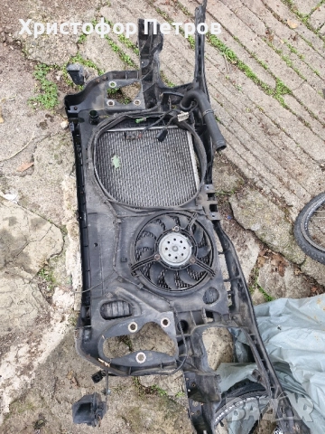 предна маска с радиатори за vw passat b5.5 1.6i , снимка 2 - Части - 52299417