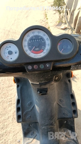 Продавам скутер Peugeot speedfight 2 50 кубика, снимка 3 - Мотоциклети и мототехника - 53730348