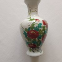 Стара ваза порцелан , снимка 3 - Антикварни и старинни предмети - 40896118