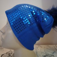 Синя шапка Сини пайети , снимка 1 - Шапки - 38657443