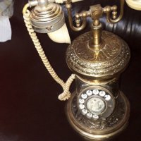 Ретро  бронзов  телефон N.E.C, снимка 3 - Антикварни и старинни предмети - 41649544