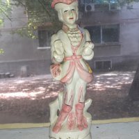 Стара порцеланова статуетка, снимка 4 - Антикварни и старинни предмети - 34348060