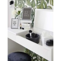 Красива бяла тоалетка с огледало, снимка 8 - Тоалетки - 41045458