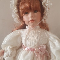 Английска порцеланова кукла Debra , снимка 14 - Колекции - 44527300
