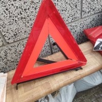 Оригинален светлоотразителен авариен триъгълник на Рено Renault , снимка 13 - Аксесоари и консумативи - 39628838