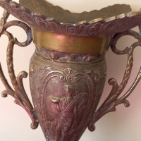 Стара масивна бронзова ваза, снимка 2 - Антикварни и старинни предмети - 44823034