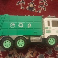 Детски боклукчийски камион, снимка 2 - Коли, камиони, мотори, писти - 42206278
