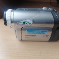 Видеокамера Panasonic NV-GS17, снимка 1 - Камери - 40706474