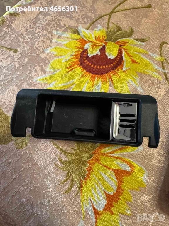 Пепелник задна дясна врата за Ауди, Audi само за 20лв. 4b0857406a, снимка 1