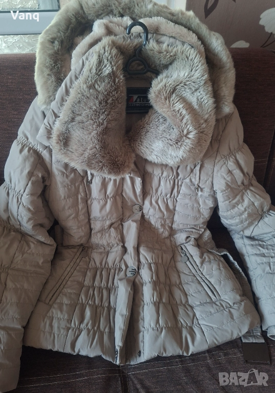 Дамско зимно яке с пух и качулка , снимка 1