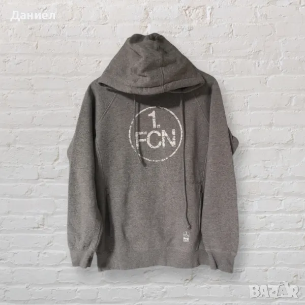 Суичър на Нюрнберг , снимка 1