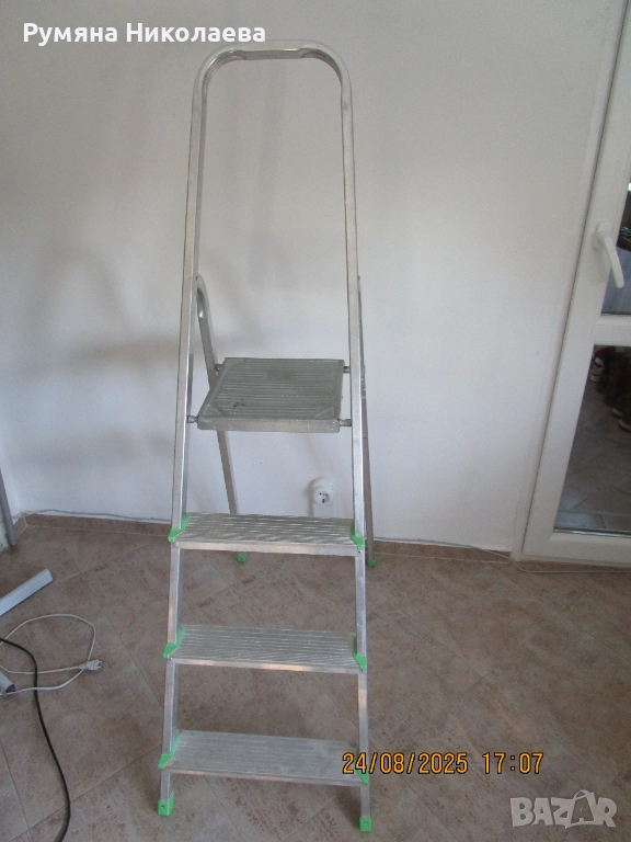 Домакинска стълба - алуминиева, 4 стъпала, височина 150 см, снимка 1