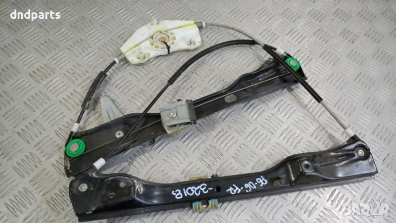 Стъклоповдигач врата VW Passat B6 2006г.(преден десен)	, снимка 1