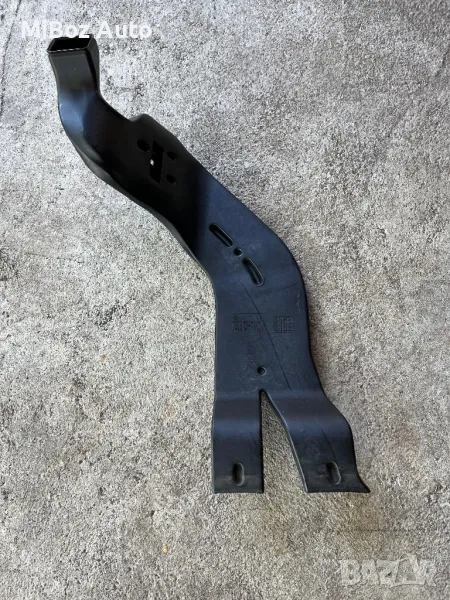 Въздуховод духалка за пода Фолксваген Голф 5 VW Golf, снимка 1