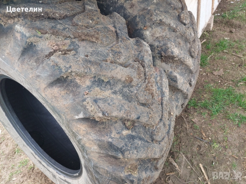 Гуми  за Комбиниран багер 12.5 80 18, снимка 1