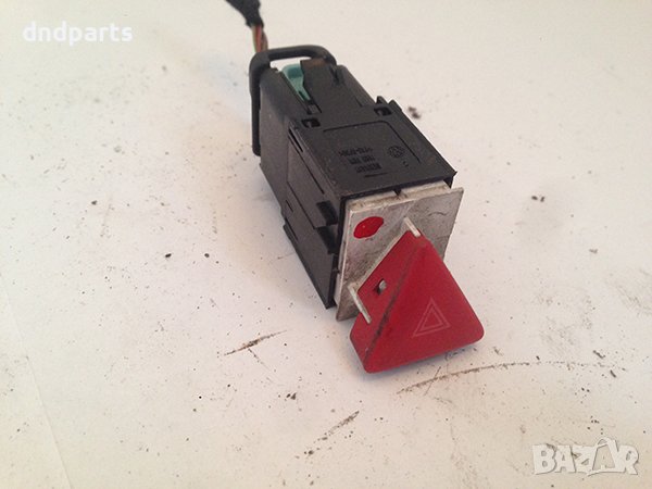 Бутон за аварийни светлини за VW Passat B6, /2005-2010/, снимка 1