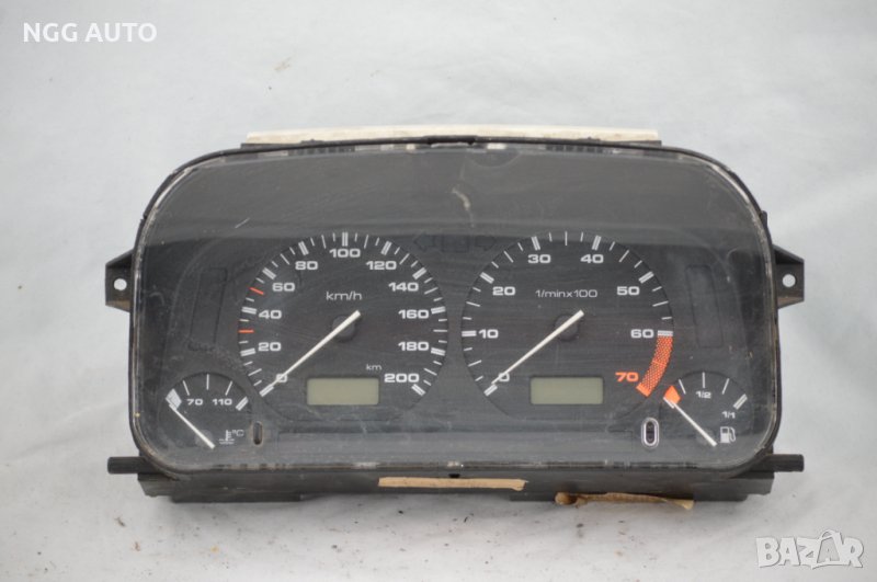 Табло Километраж за Volkswagen Vento, VW Vento 1.6i 75 к.с., 87001262, 87 001 262, снимка 1