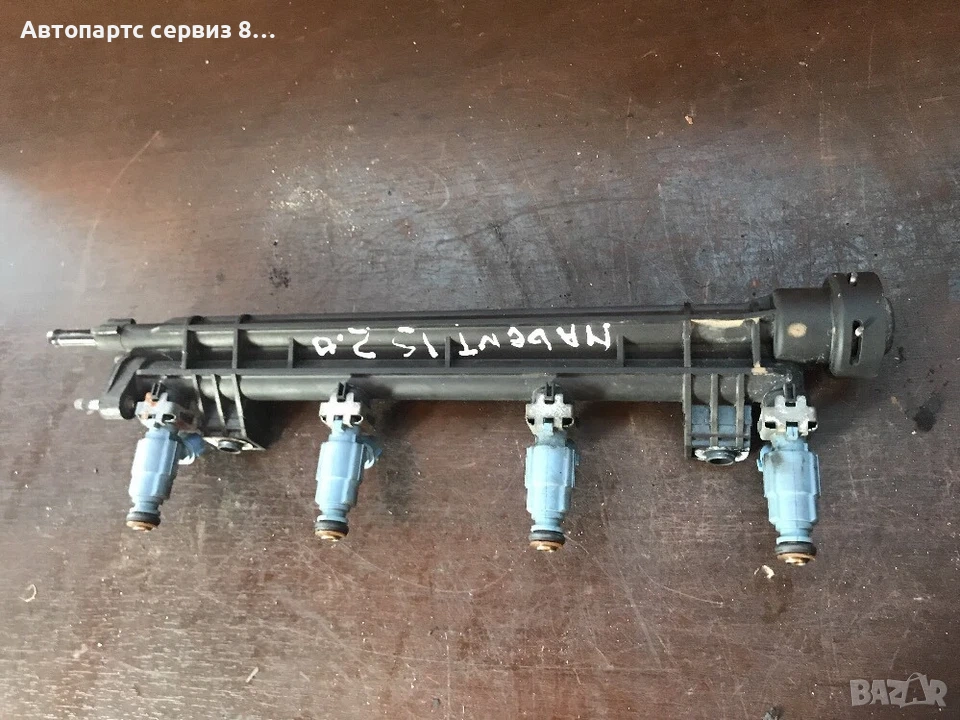 Горивна рейка и инжектори за KIA Magentis 2.0 Бензин 16V (2002) 35304-38300, снимка 1