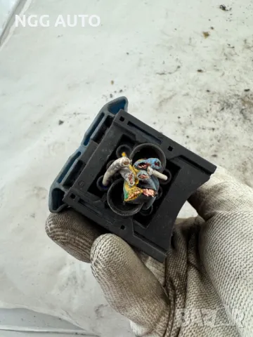 Реле подгрев G.Cartier 51 252 002 9640469680 12V Peugeot 1.4 HDI 1.6 HDI 2.0 HDI 1.4 ХДИ 1.6 ХДИ, снимка 2 - Части - 50424433