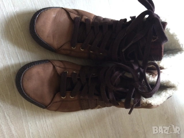 Топли спортни обувки Le Coq Sportif., снимка 2 - Дамски обувки на ток - 52433025