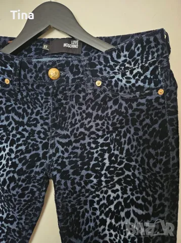 Дънки на Love Moschino, символична цена, снимка 7 - Дънки - 49019398