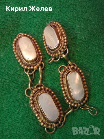 СТАРА ОСМАНСКА ПОСРЕБРЕНА БРОНЗОВА ЕТНО ГРИВНА с ШЛИФОВАН КРАЛСКИ СЕДЕФ ЛИПСВА ЗАКОПЧАЛКАТА! 38454, снимка 2 - Антикварни и старинни предмети - 41396037