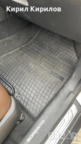 Гумени стелки за Кия Соренто ХМ 2 генерация / Kia Sorento XM II генерация , 2010-2012, снимка 7 - Аксесоари и консумативи - 53208048