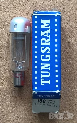 Прожекционна лампа Tungsram 9206DA.220V,150W.