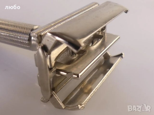 Самобръсначка GILLETTE SAFETY RAZOR Made IN ENGLAND От-60 години По Случай Коронясването на Кралица , снимка 8 - Антикварни и старинни предмети - 41659929