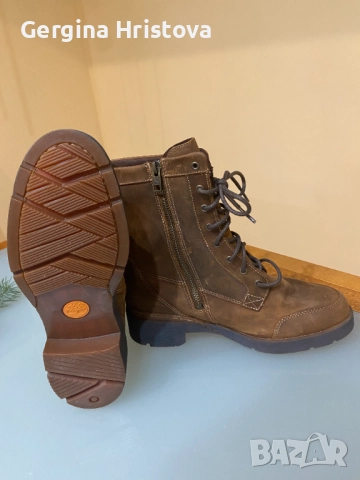 Продавам нови зимни дамски боти, размер 38, снимка 2 - Дамски боти - 52741347