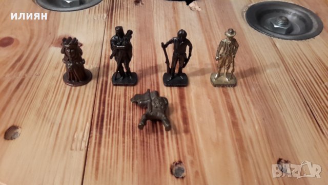 Метални войници 5 броя   30лв за всички 
