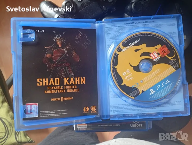 продавам PlayStation 4 pro с два джойстика захранващ кабел и няколко игри продажбата е поради ъпдейт, снимка 17 - PlayStation конзоли - 55949600