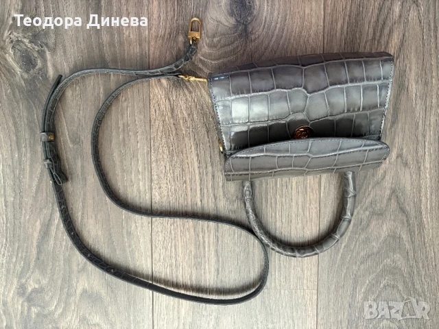 Дамска чанта BY FAR grey croc mini , снимка 8 - Чанти - 51005537