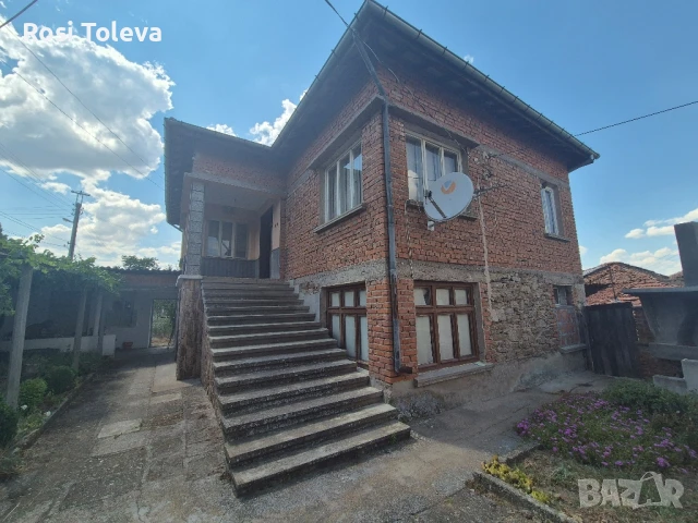 Къща с дворно място в с.Бисер, снимка 7 - Къщи - 51000115