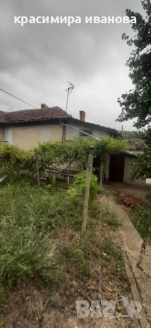 Къща в село Сваленик , снимка 11 - Къщи - 51694839