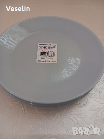 6 броя десертни чинии , снимка 1
