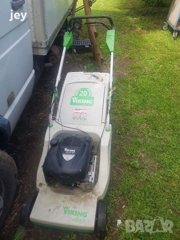 Самоходна бензинова косачка, снимка 2 - Градинска техника - 53800324