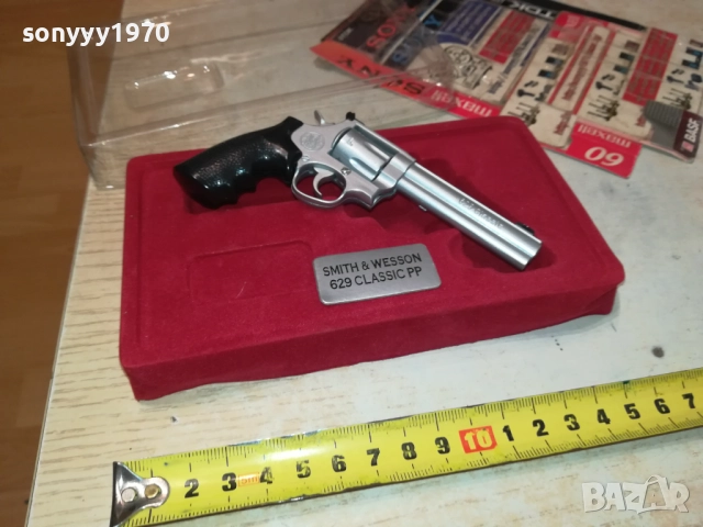 МОДЕЛ НА РЕВОЛВЕР-МЕТАЛЕН 0411250739, снимка 5 - Колекции - 52285766