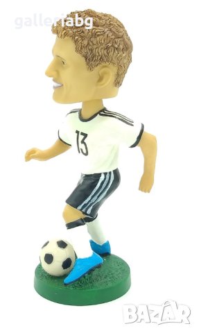 Футболна фигура на Томас Мюлер (Фигурка на футболист Thomas Muller), снимка 4 - Фигурки - 41530409