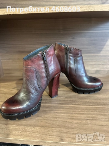 Боти от естествена кожа, снимка 4 - Дамски боти - 51978899
