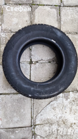Зимни гуми 185/65 R15, снимка 3 - Гуми и джанти - 52912310