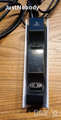 PlayStation 5 Digital Edition + 2 джойстика + зарядна станция, снимка 10 - PlayStation конзоли - 53483102