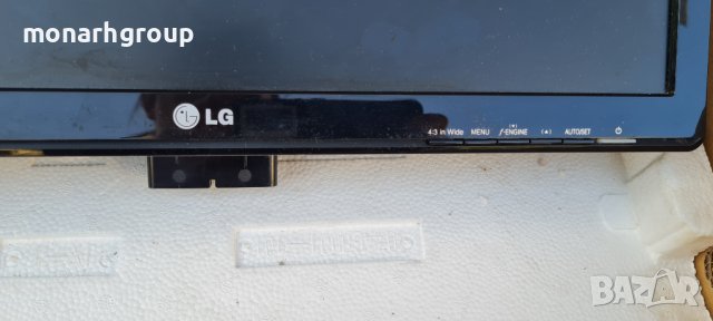 Монитор LG W1941S-PF, снимка 3 - Монитори - 42366997
