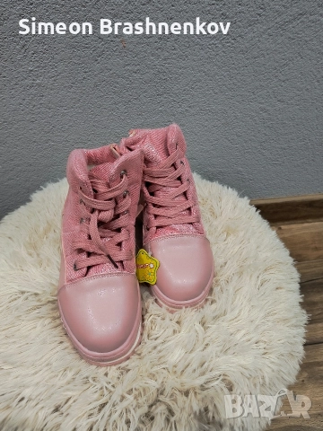 детски боти за момиче, снимка 2 - Детски боти и ботуши - 52640565