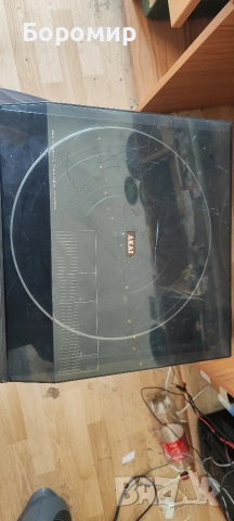 Грамофон Akai AP M300 Полуавтоматичен , снимка 2 - Грамофони - 53665268