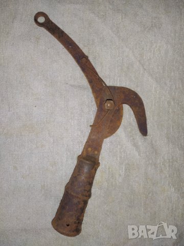 Vintage steel high branch scissors farm tool pruning fruit shears with old mark, снимка 1 - Антикварни и старинни предмети - 34533169
